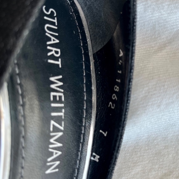 Stuart Weitzman Black Pointed Toe High Heel pumps, Sz. 7M - Picture 8 of 9